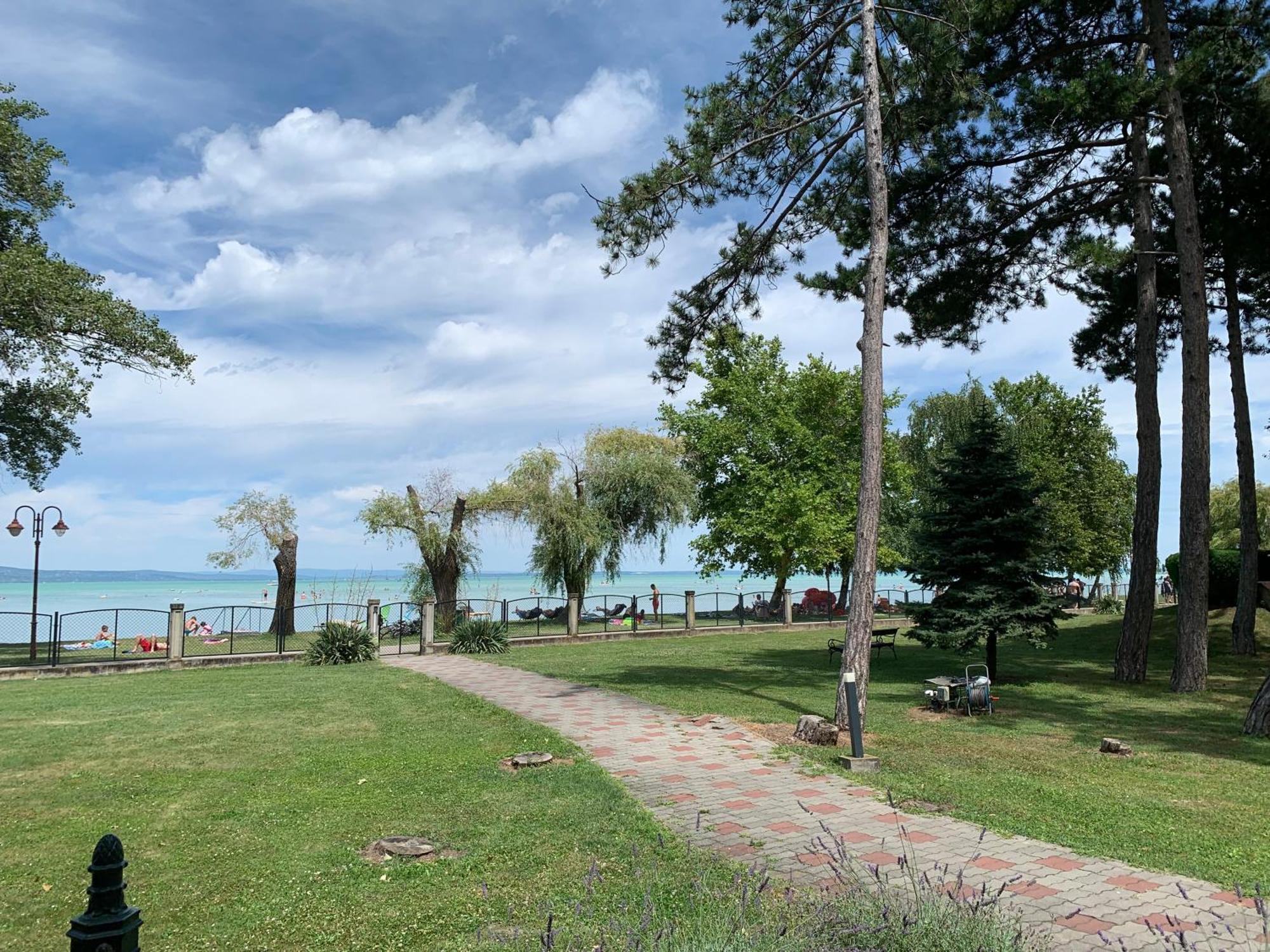 Vizparti Relax Apartman Siófok Esterno foto